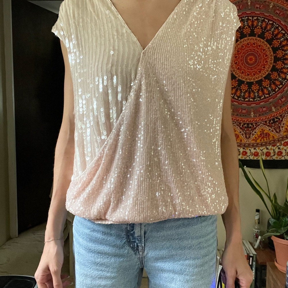 Women’s M Cable & Gauge Pink Sequin Wrap Blouse